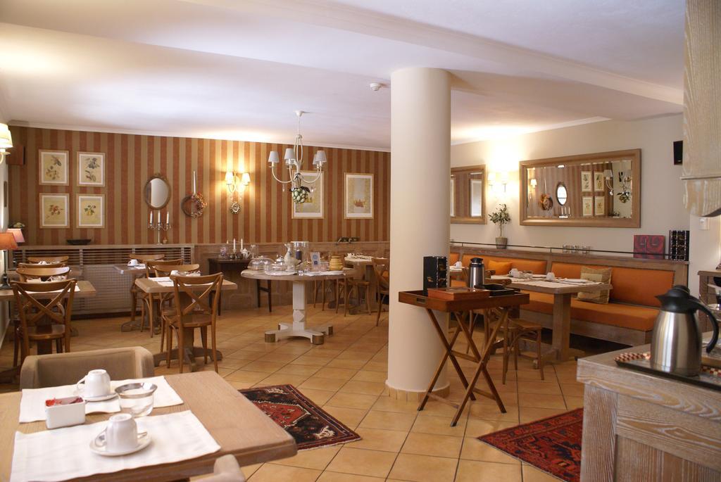 Gamila Rocks Mountain Hotel Aristi Exterior photo